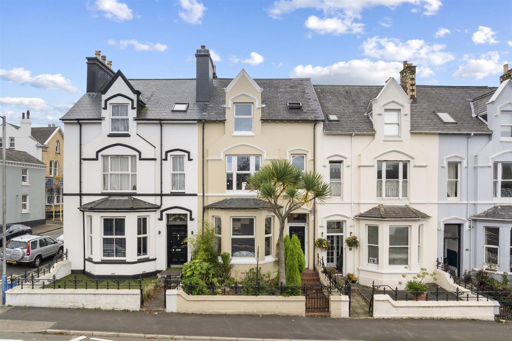 Property photo 1 of 32 Dji_20251006203130_0012_d.Jpg