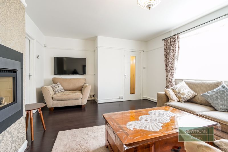 Property photo 3 of 21 Photo 12