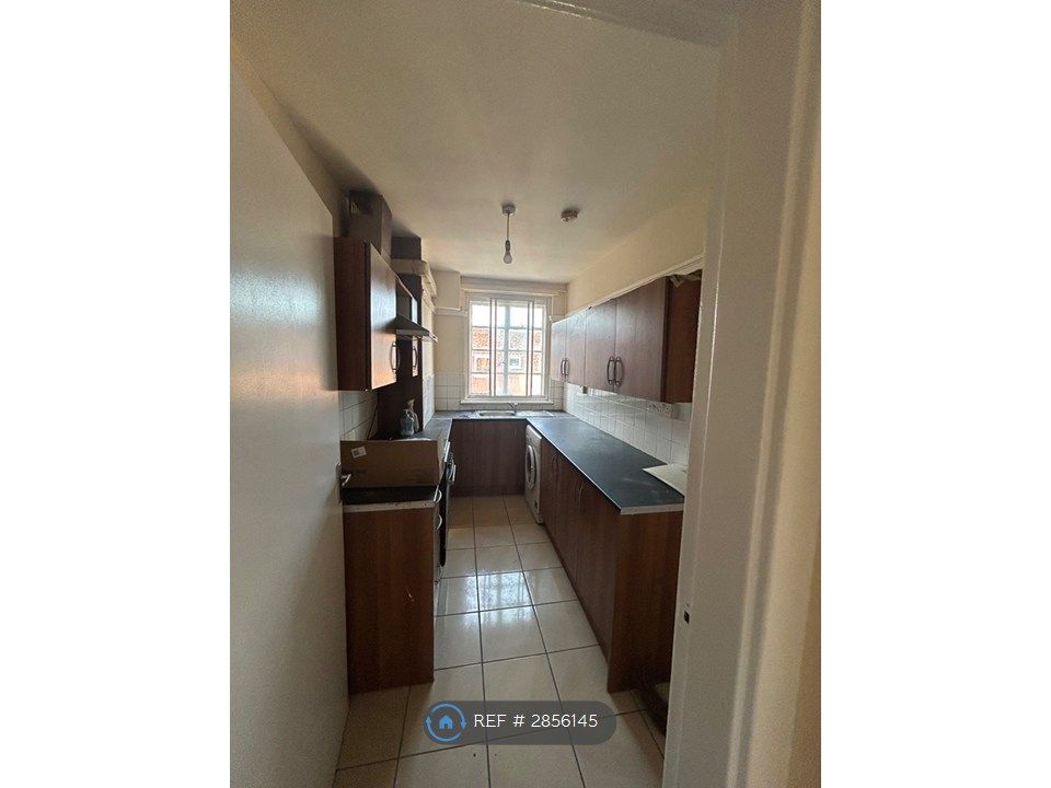 Property photo 2 of 3 Kitchen