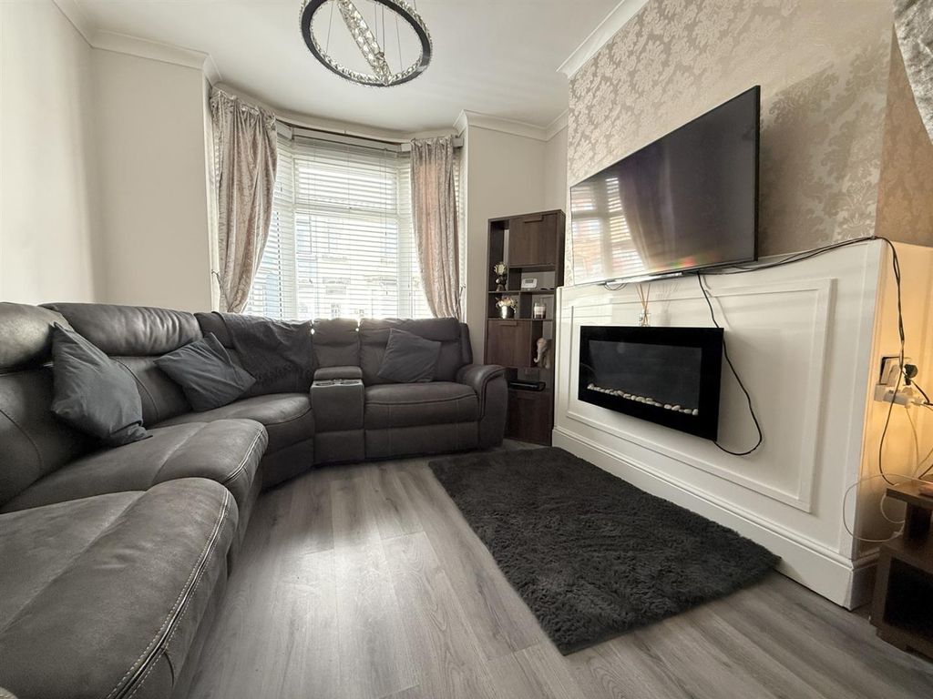 Property photo 3 of 14 Dd4.Jpg