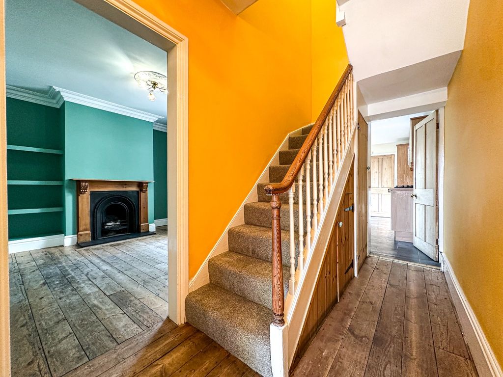 Property photo 2 of 30 5071326
