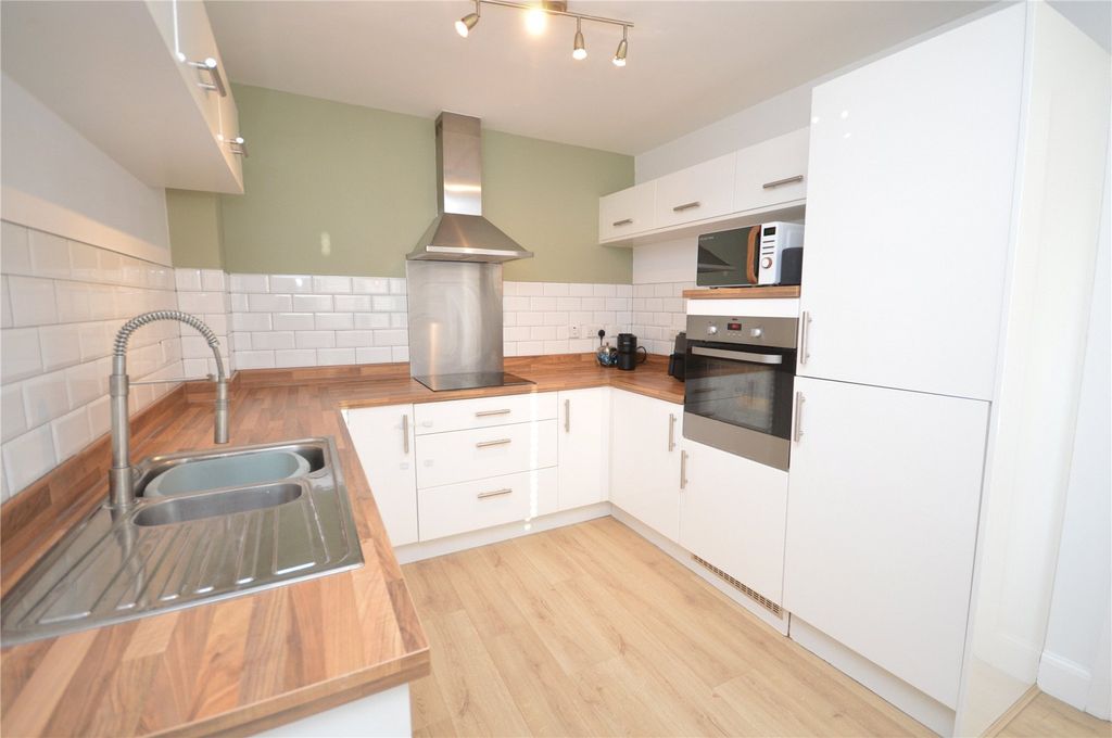 Property photo 2 of 20 Picture 2