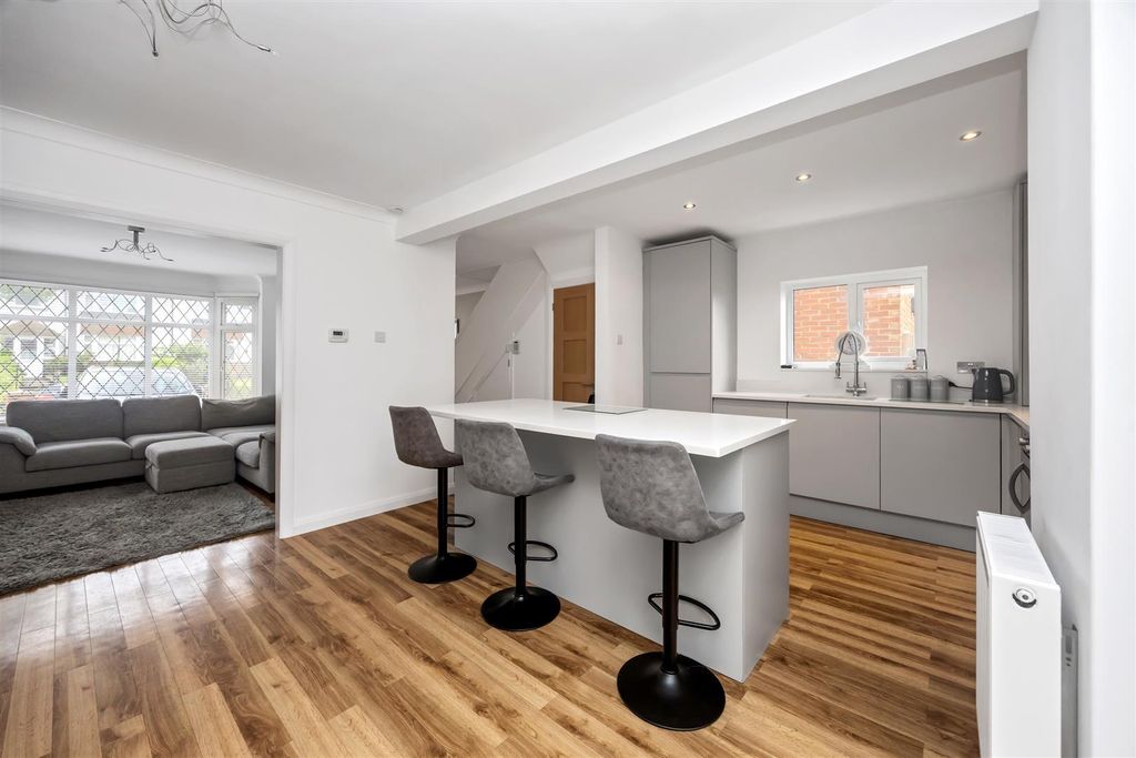 Property photo 2 of 21 Open Plan Kitchen/Dining Room