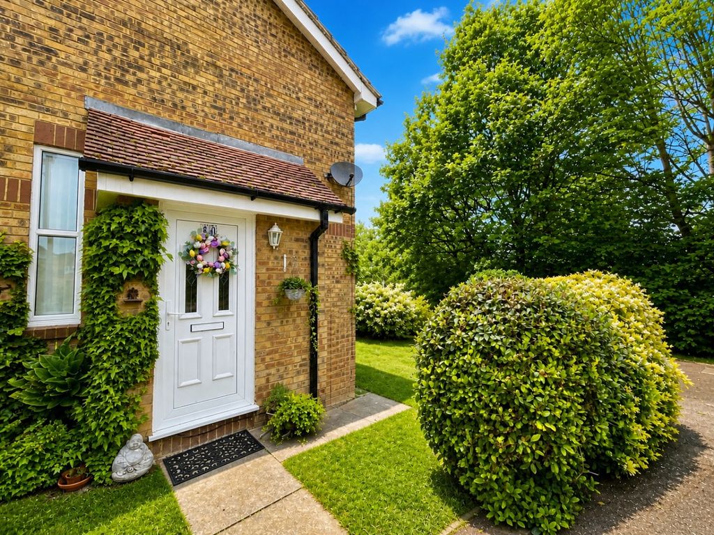 Property photo 1 of 9 3756711