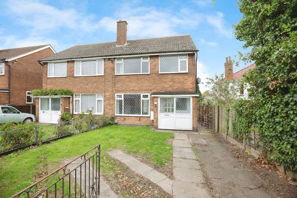 Property photo 1 of 14 Front