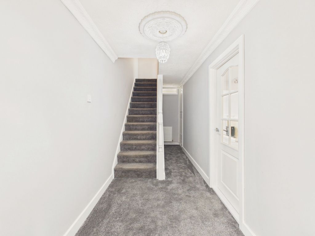 Property photo 2 of 20 5416645