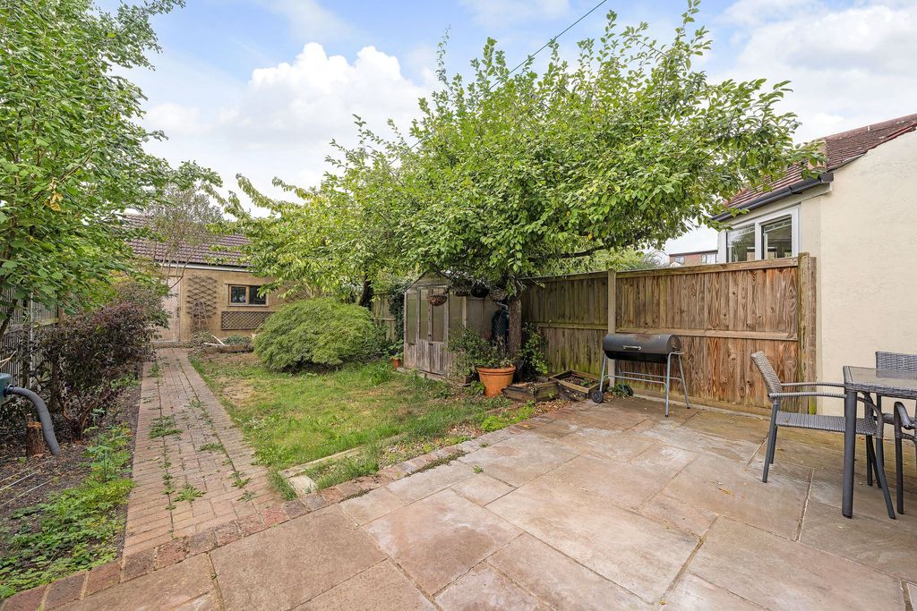 Property photo 3 of 15