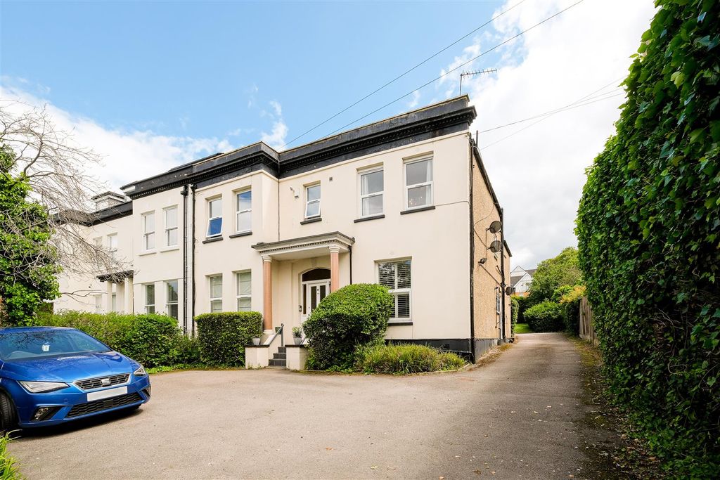 Property photo 1 of 15 Epping New Road-14.Jpg