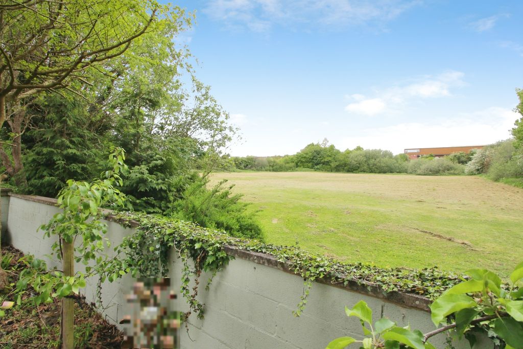 Property photo 2 of 37 View