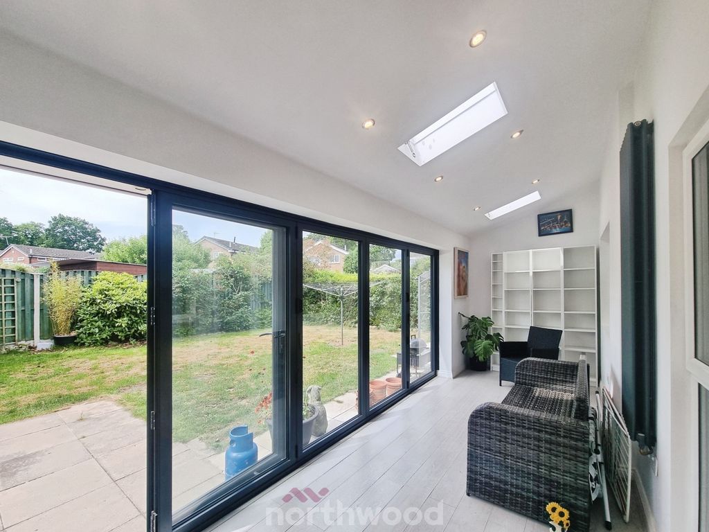 Property photo 2 of 36