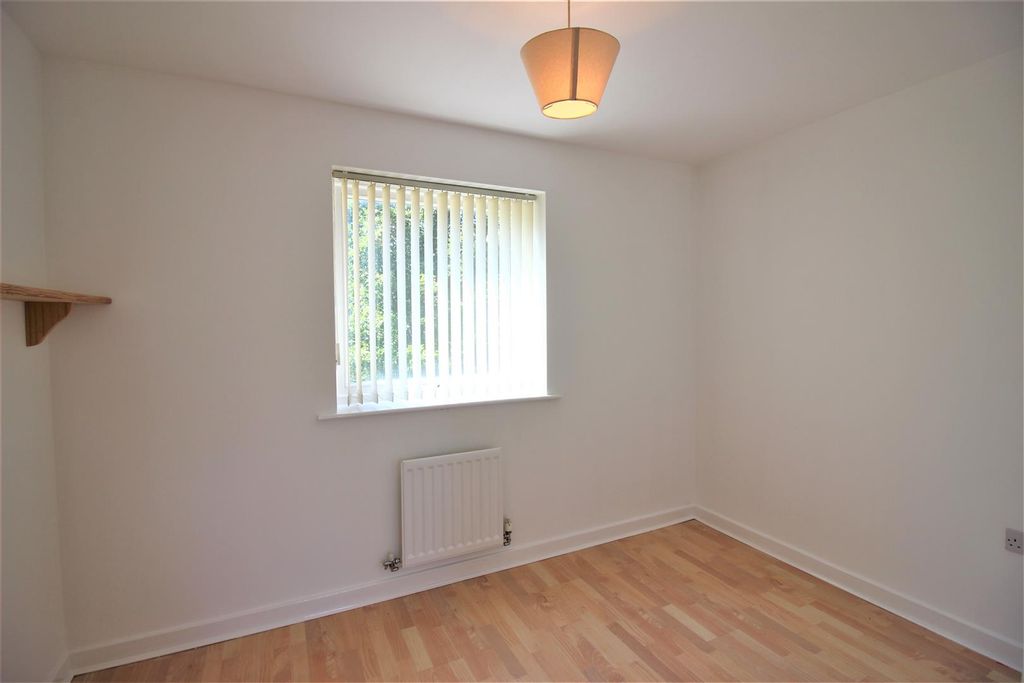 Property photo 2 of 9 Bedroom Two