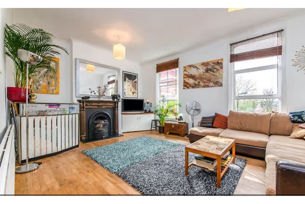 Property photo 1 of 17 Reception Room