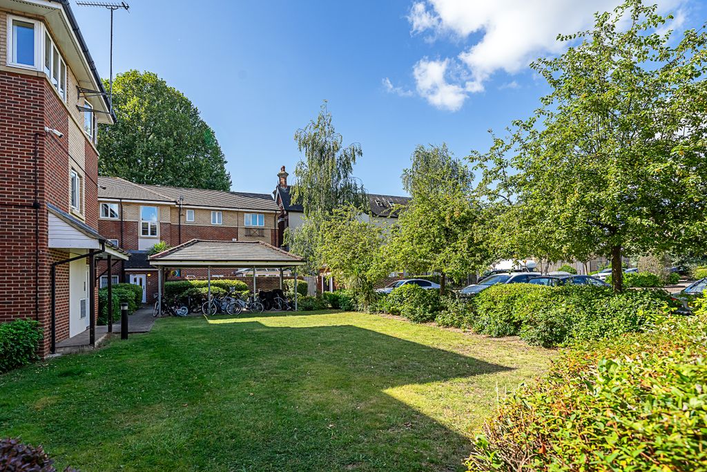 Property photo 1 of 10
