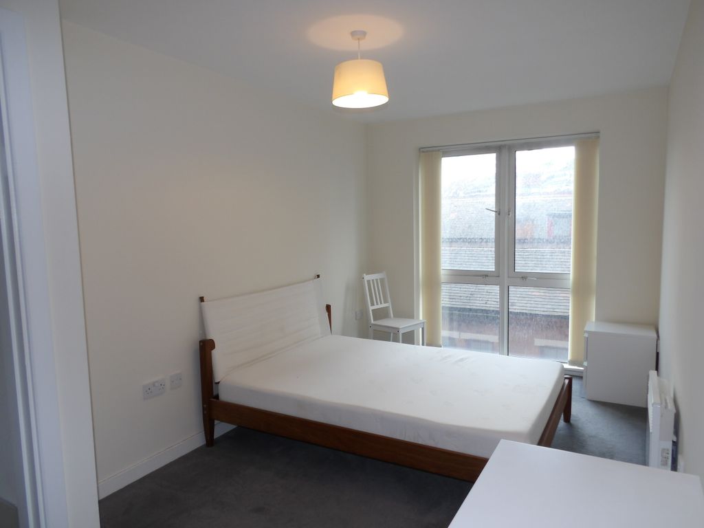 Property photo 3 of 6 Bedroom