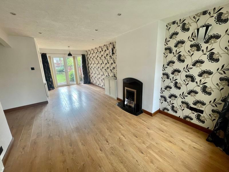 Property photo 3 of 17 Photo 15