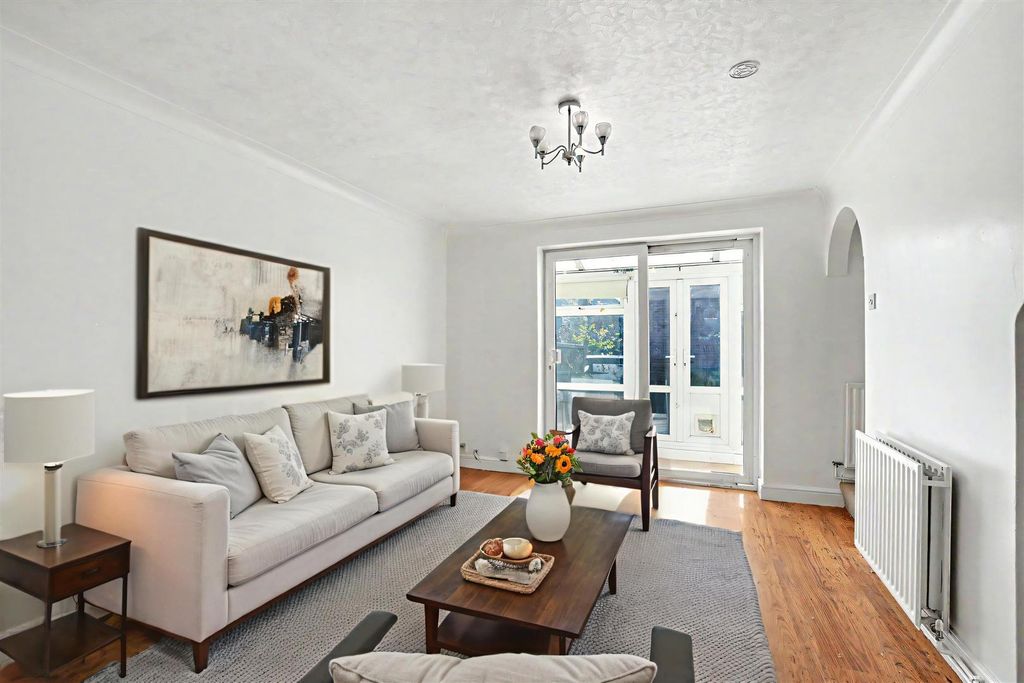 Property photo 2 of 13 Vf_3.Jpeg