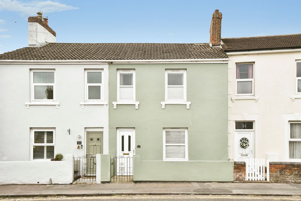 Property photo 1 of 19