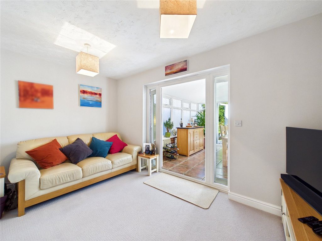 Property photo 2 of 16 Picture No. 10