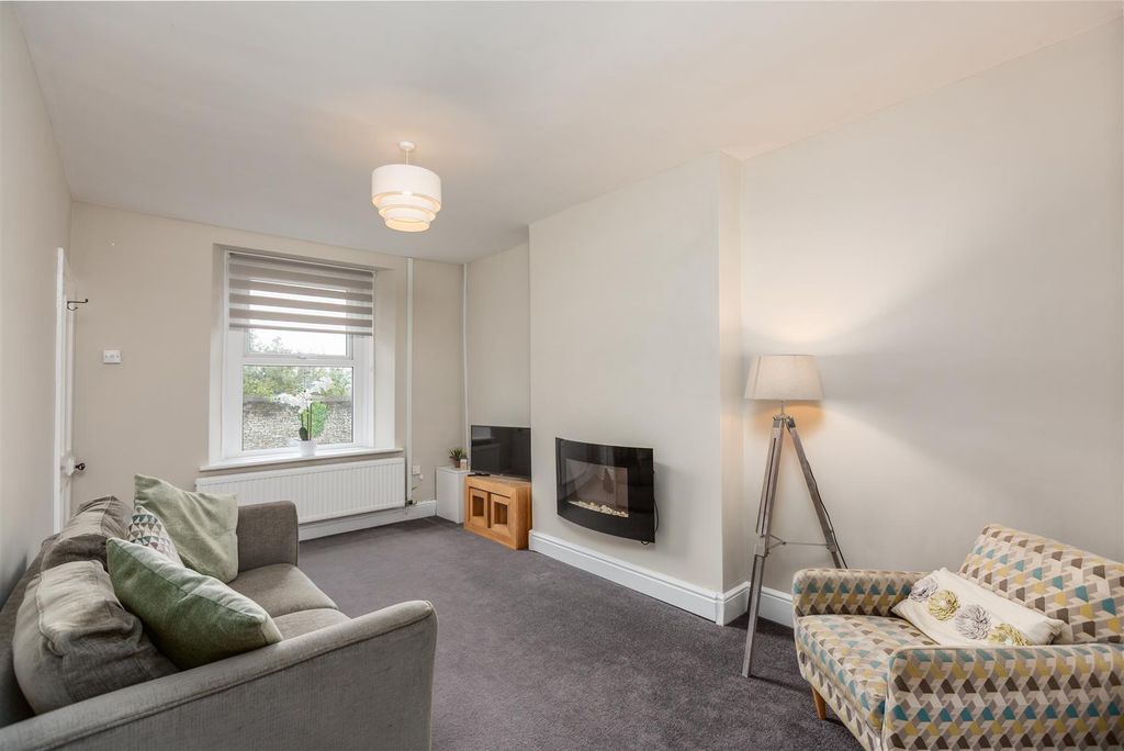 Property photo 2 of 32 Cz0A2926.Jpg