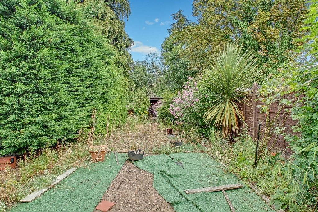 Property photo 3 of 4