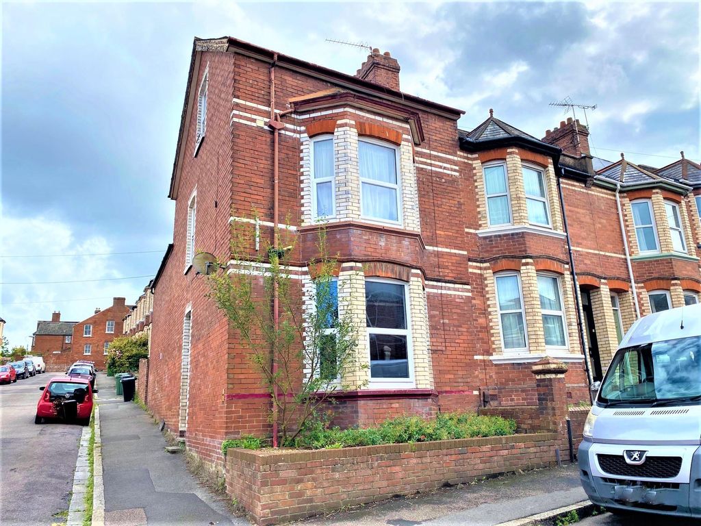 Property photo 1 of 12 Image