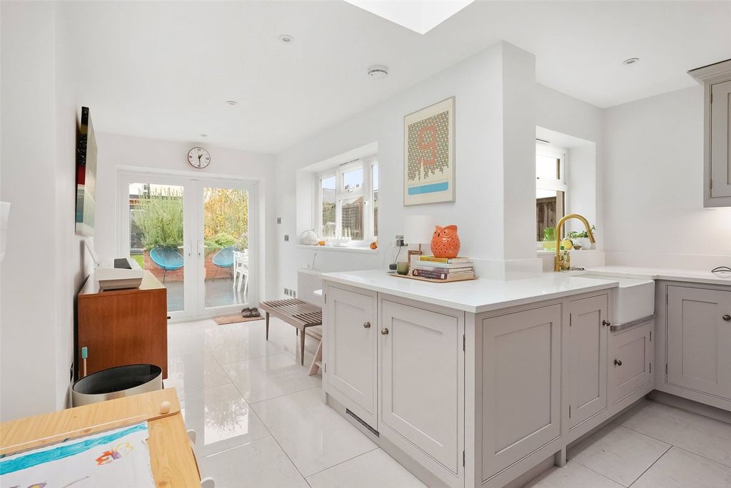 Property photo 3 of 13 Picture No. 11