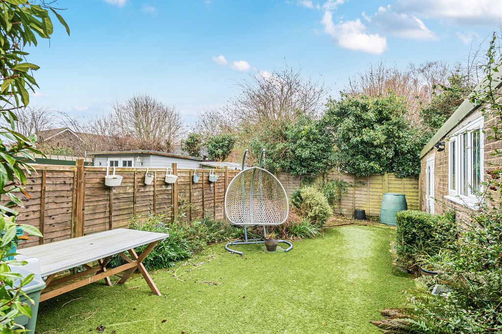 Property photo 3 of 16