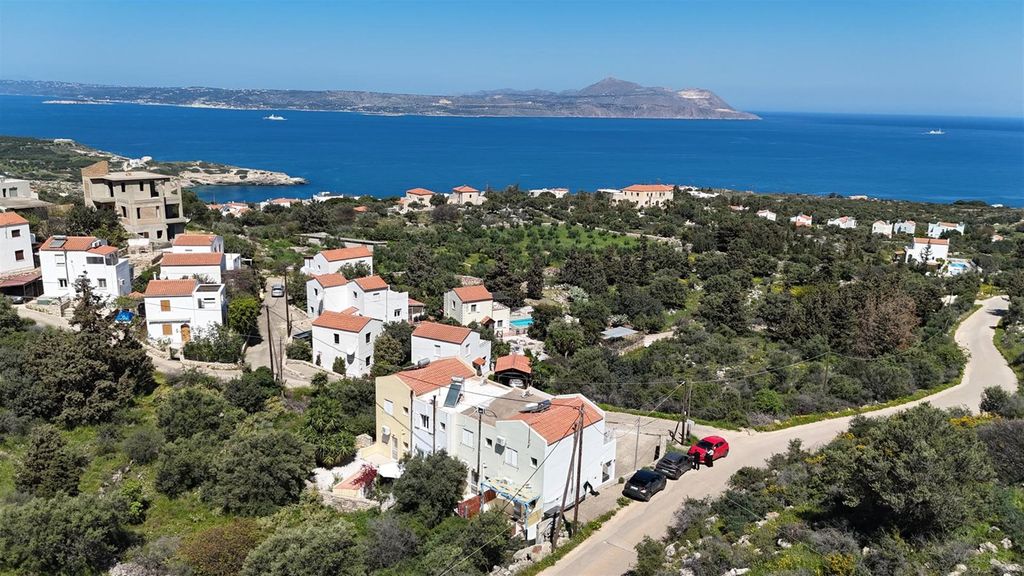 Property photo 1 of 19 Beautiful Maisonette With Private Garden In Kokkinó Chorio – Parking & Sea View