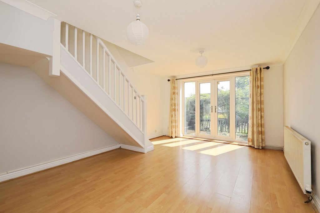 Property photo 1 of 17 Image