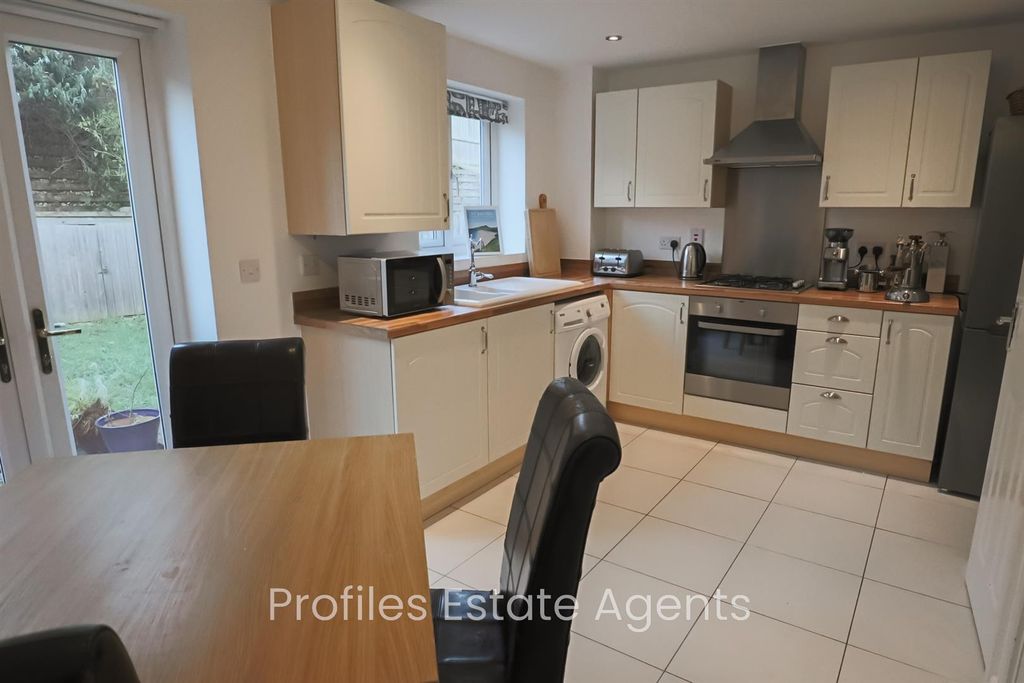 Property photo 3 of 17 5.Jpg