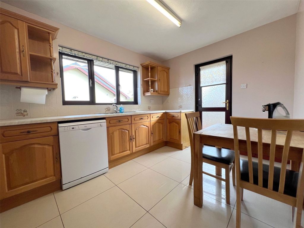 Property photo 3 of 13 Picture No. 19