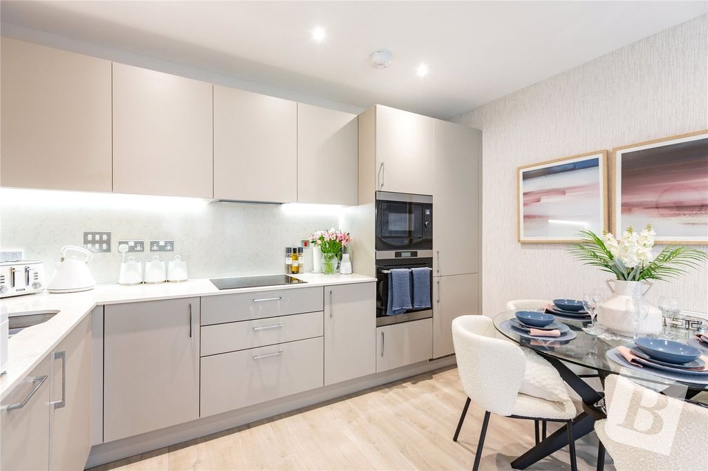 Property photo 3 of 11 Lounge/Diner/Kitchen