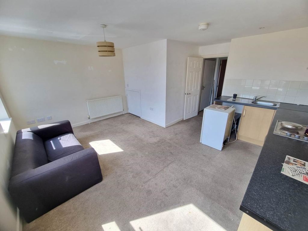Property photo 3 of 7 20250805_153105