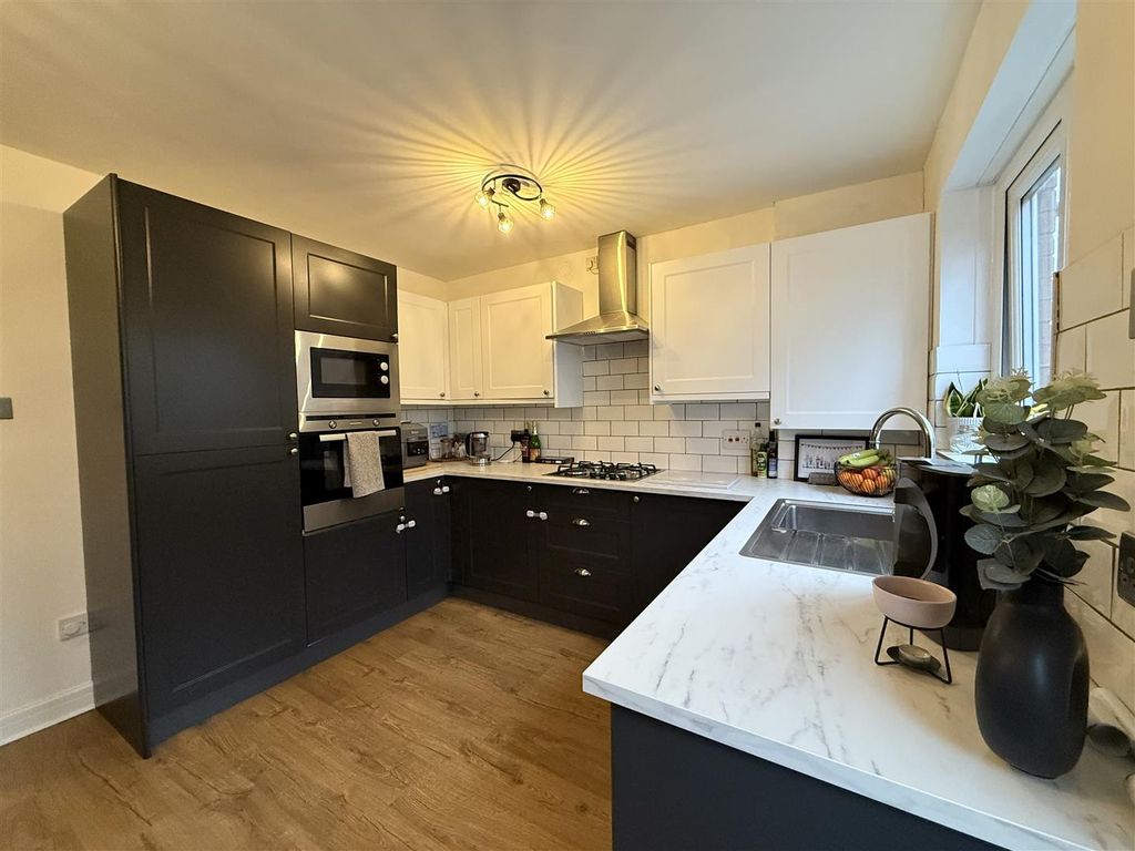 Property photo 3 of 12 Fullsizerender.Jpeg