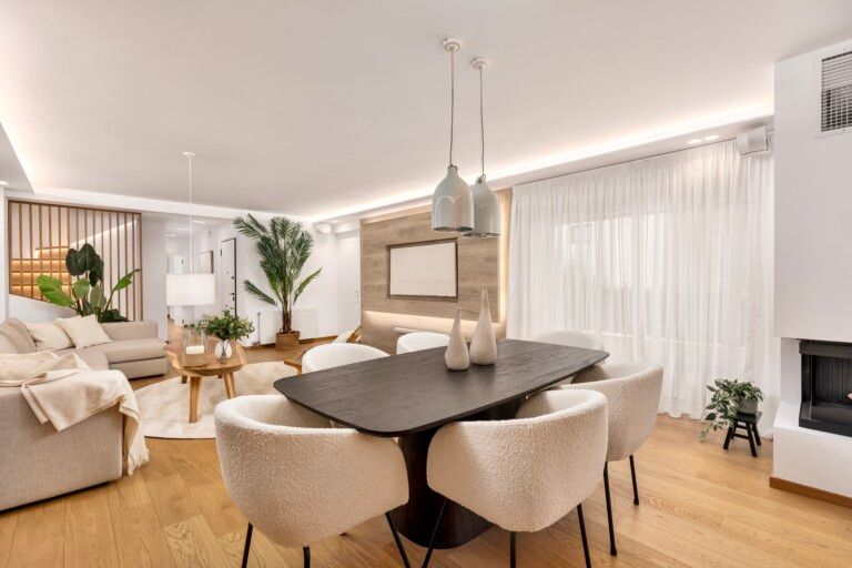 Property photo 3 of 28