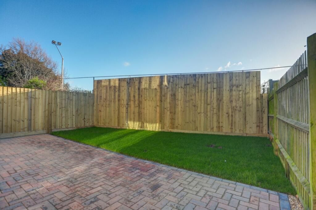 Property photo 3 of 13 12571_91De90c9-4B4A-4079-9F14-7F2E3Fe3F27A_Img_03_