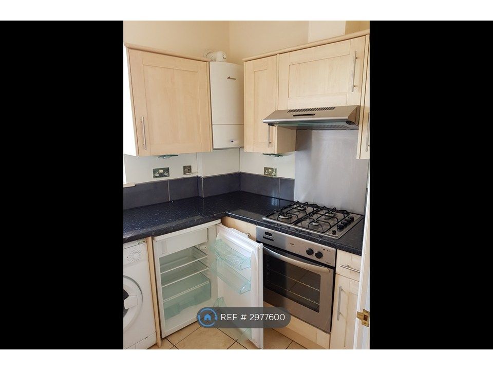 Property photo 1 of 16 Kitchen