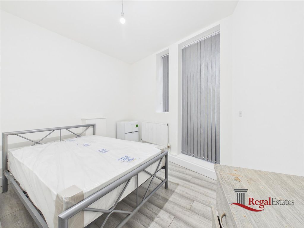 Property photo 1 of 7 Cam02489G0-Pr0259-Still001.Jpg