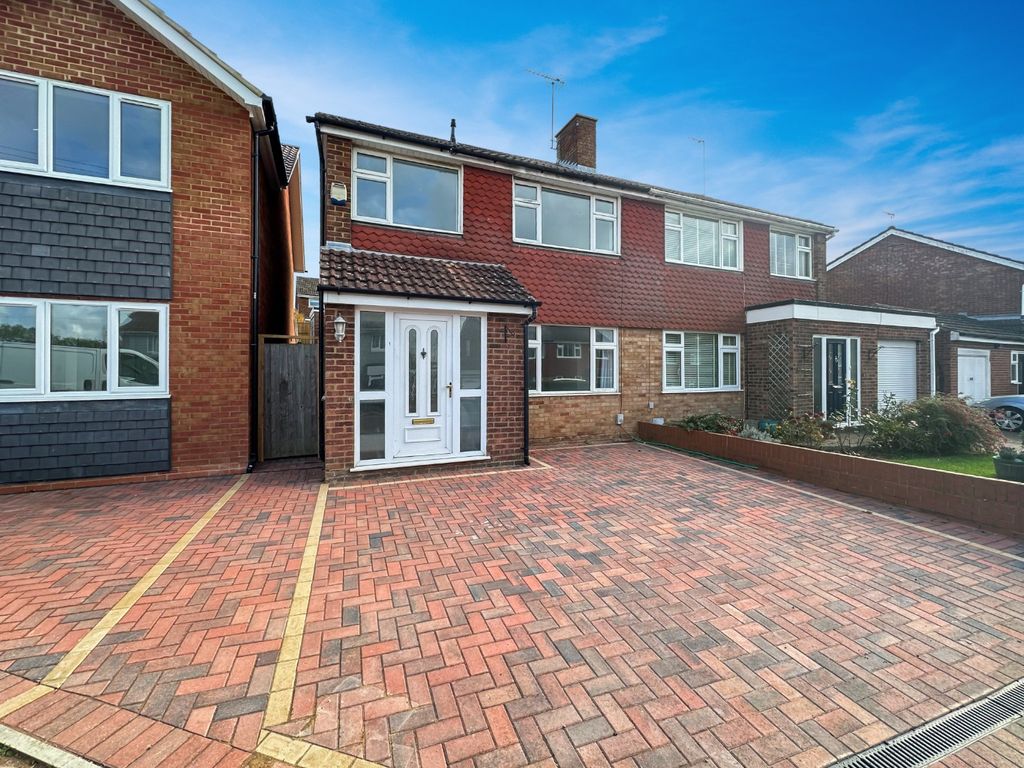 Property photo 1 of 11 4632121