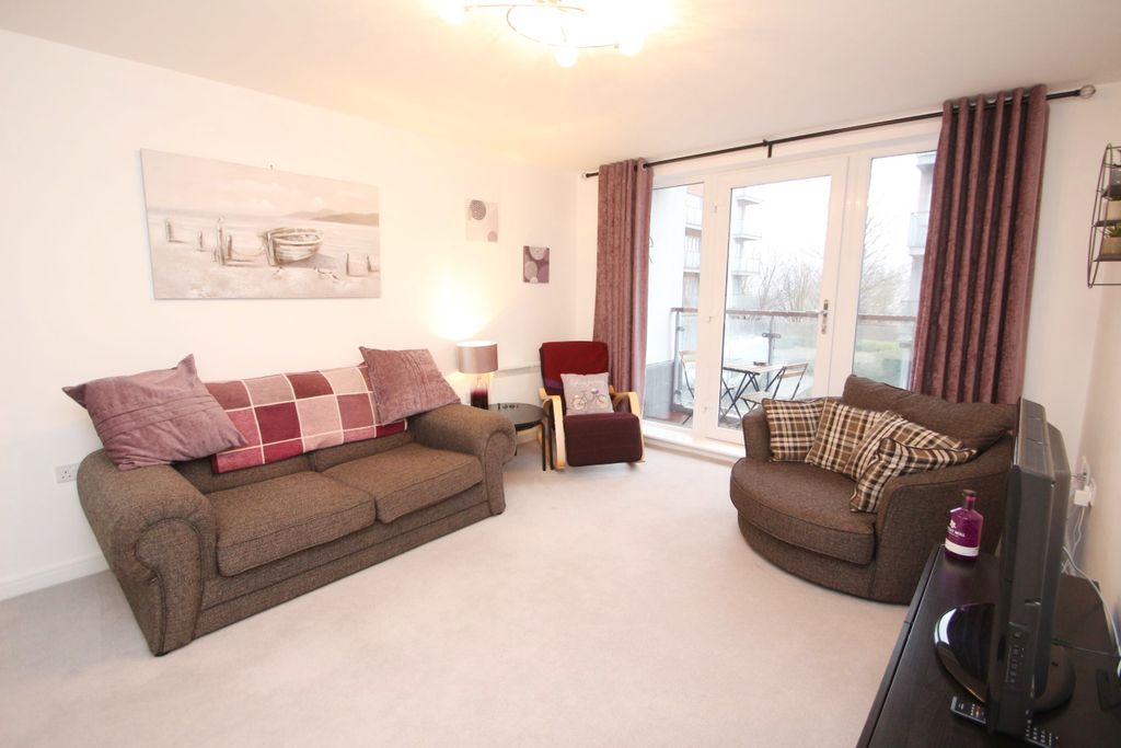 Property photo 2 of 15