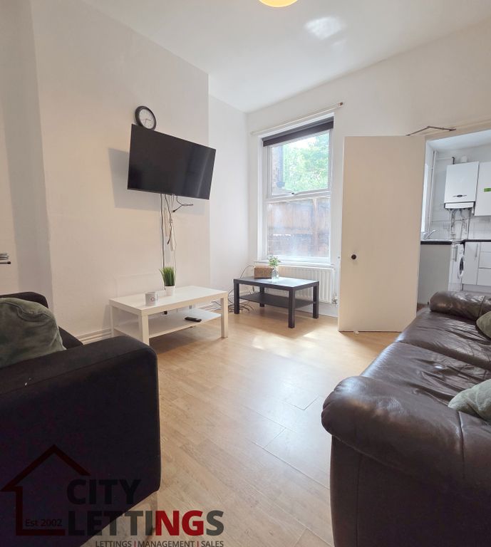 Property photo 2 of 26 20250728_145955