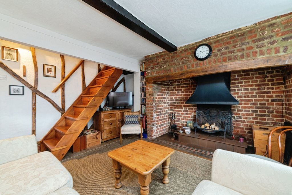 Property photo 2 of 16 Pbox-Img.Jpg