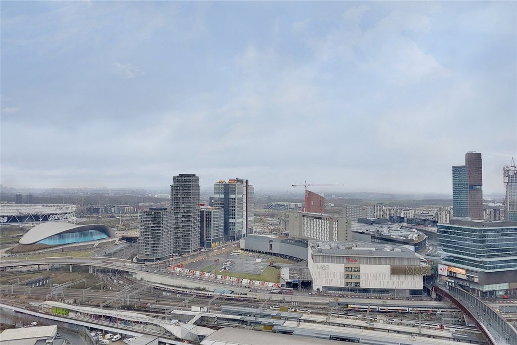 Property photo 3 of 17 Picture No. 09