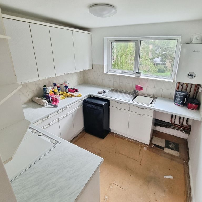 Property photo 3 of 6 Pbox-Img.Jpg