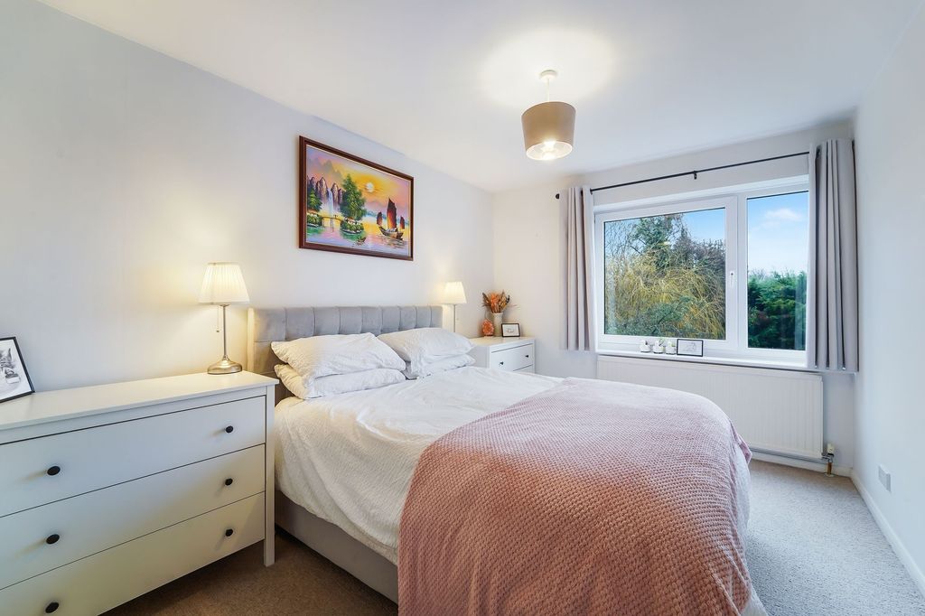 Property photo 3 of 9