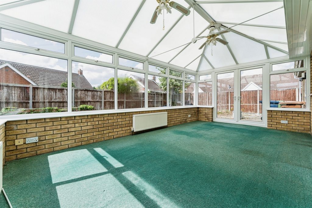 Property photo 2 of 19