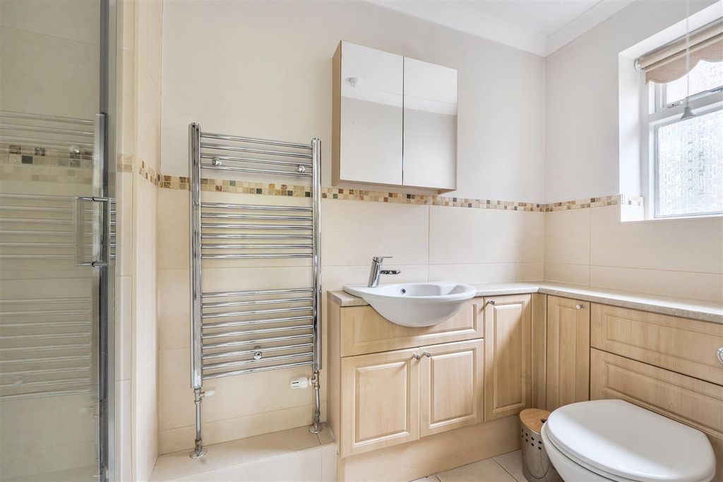 Additional image 19 of 4 bed bungalow for saleArdwell Close, Crowthorne, Berkshire RG45