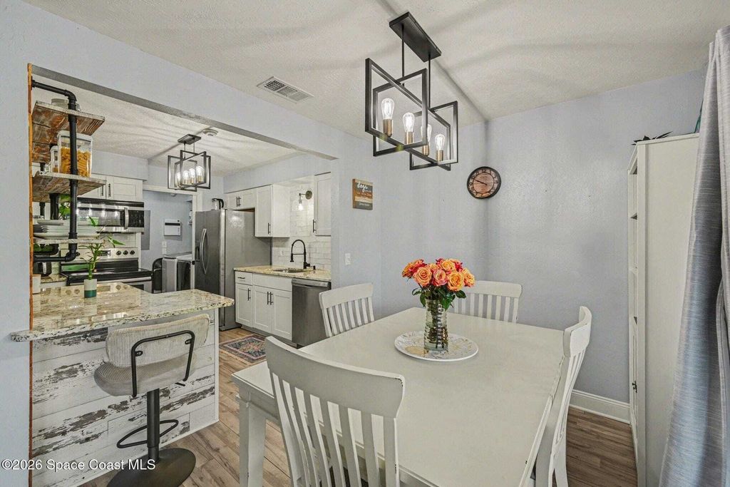 Property photo 2 of 23 <Alttext/>