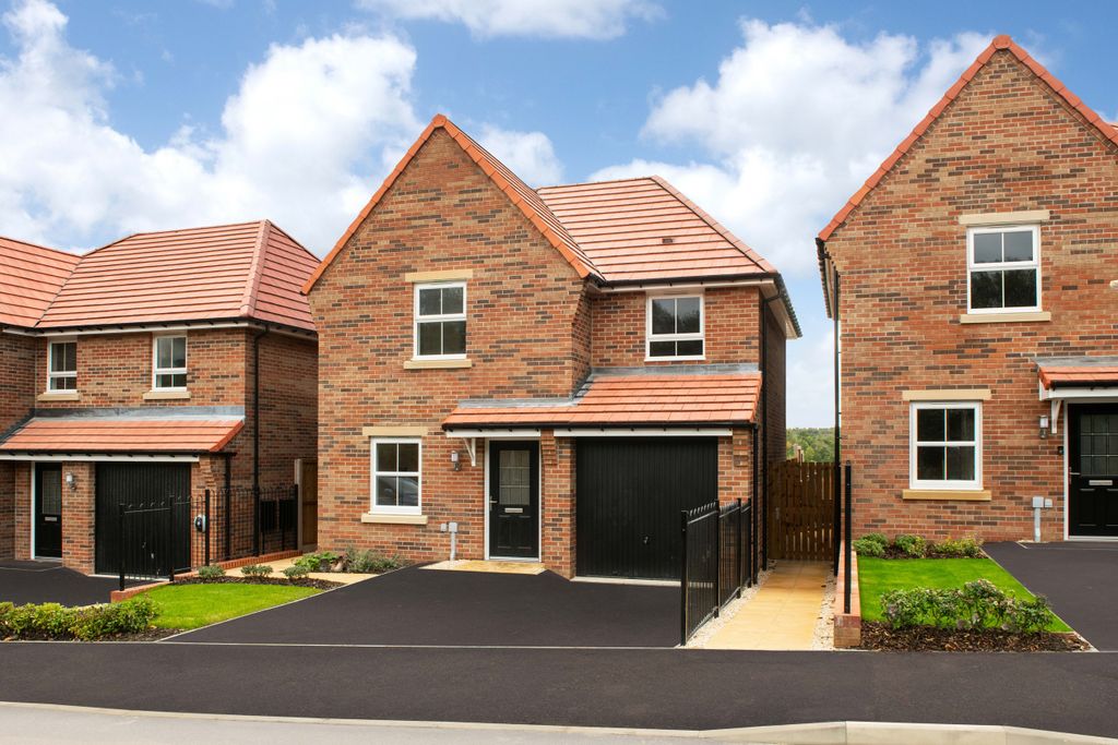 Property photo 1 of 9 Eckington External