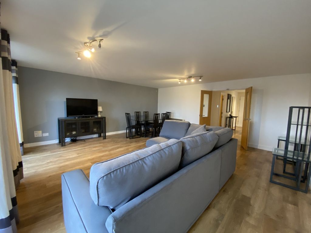 Property photo 2 of 13 Lounge &amp; Dining Area